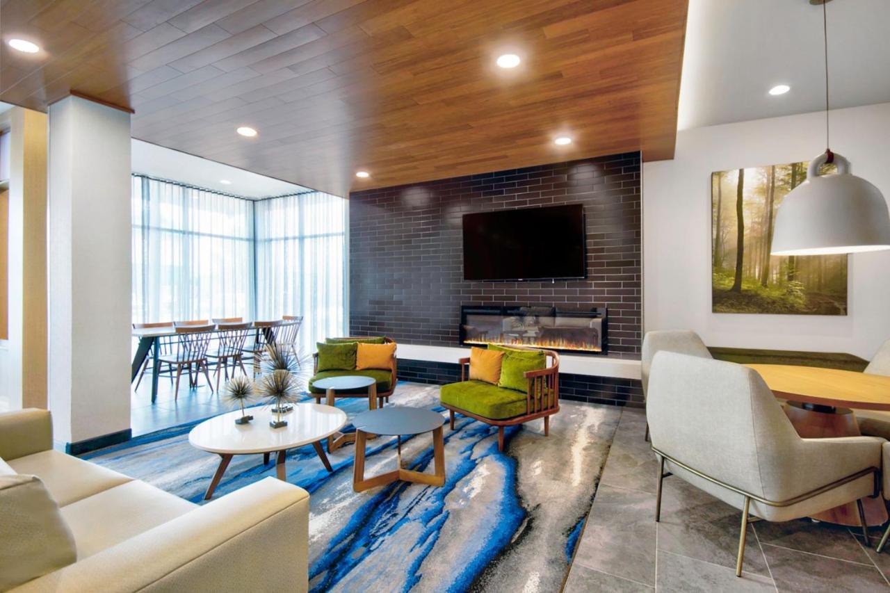 Hotel Fairfield By Marriott & Cincinnati North 3*