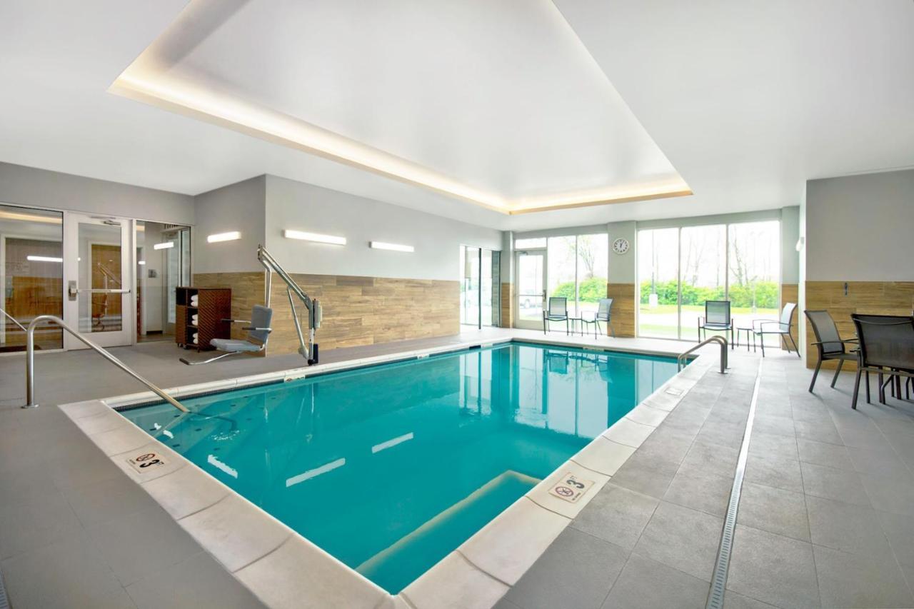 Fairfield By Marriott & Cincinnati North